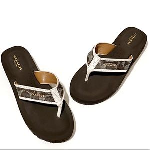 Coach Judy Flip Flops Size 6
